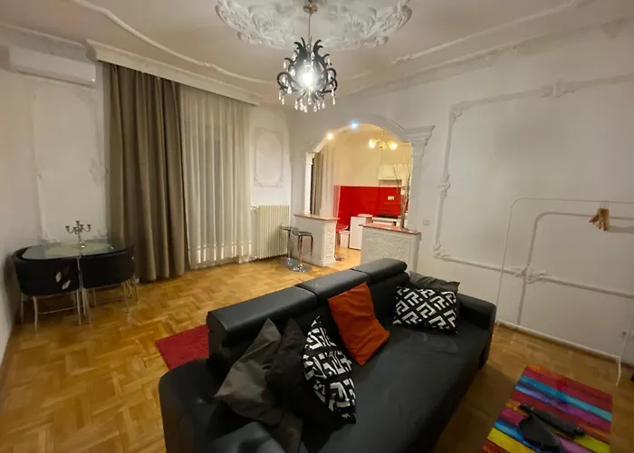 Holiday Apartments & Rooms Next Danube Promenade