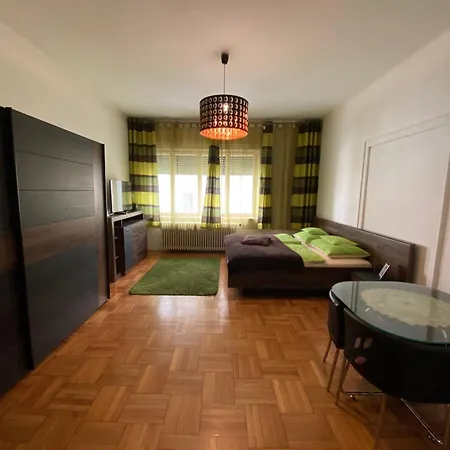 Holiday Apartments & Rooms Next Danube Promenade Budapest Exterior photo