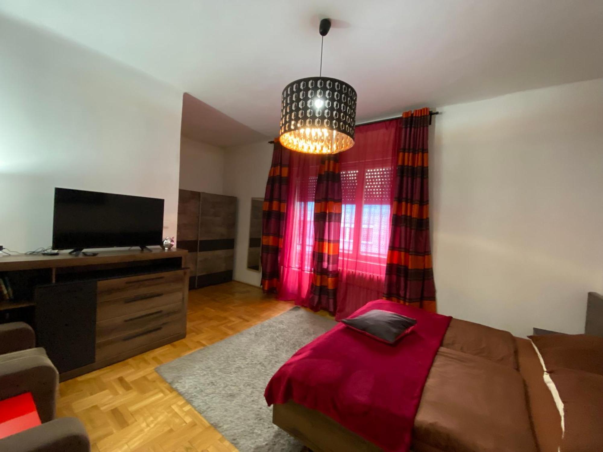 Apartament & Next Danube Promenade *